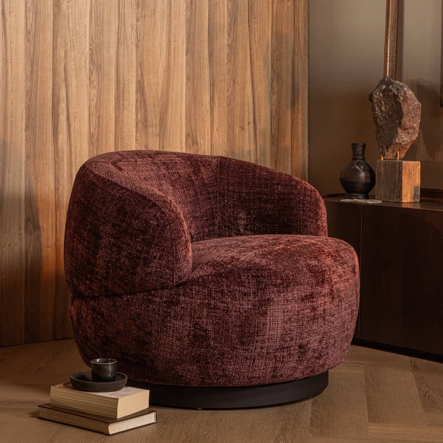 800037-A-02_SF_BP_Woolly_draaifauteuil_chenille_aubergine_VIERKANT