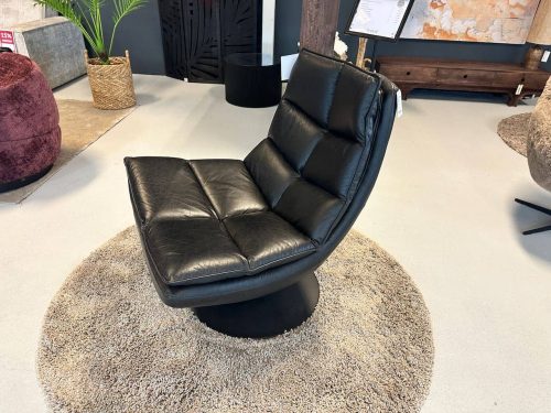 Lederen fauteuil, zwart *SHOWMODEL*