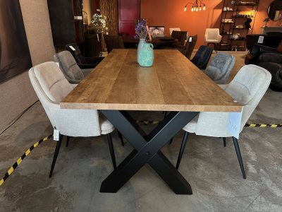 MX eettafel Form-X *SHOWMODEL