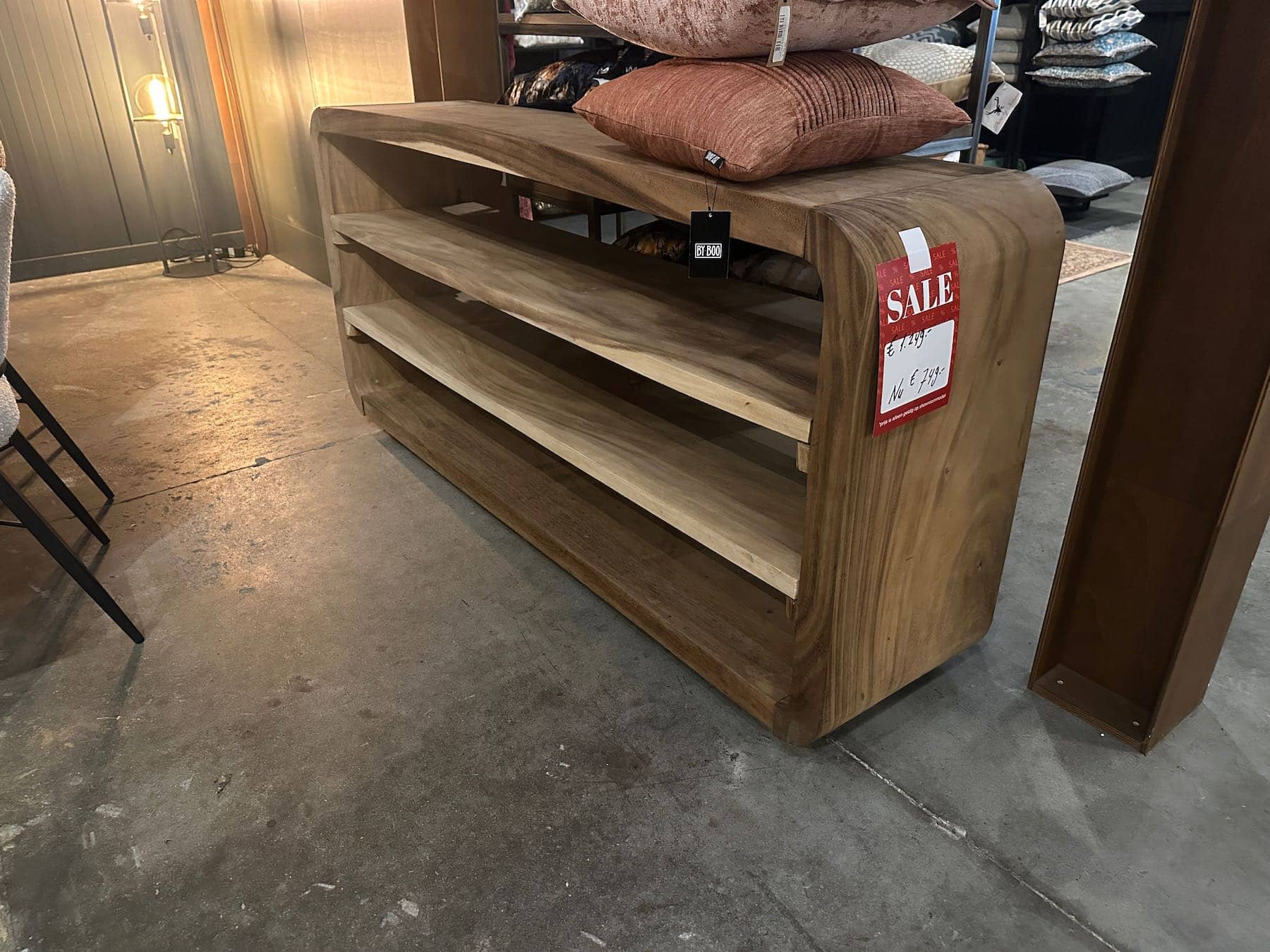 Suar houten Dressoir, 180x85 cm *SHOWMODEL* - Afbeelding 2