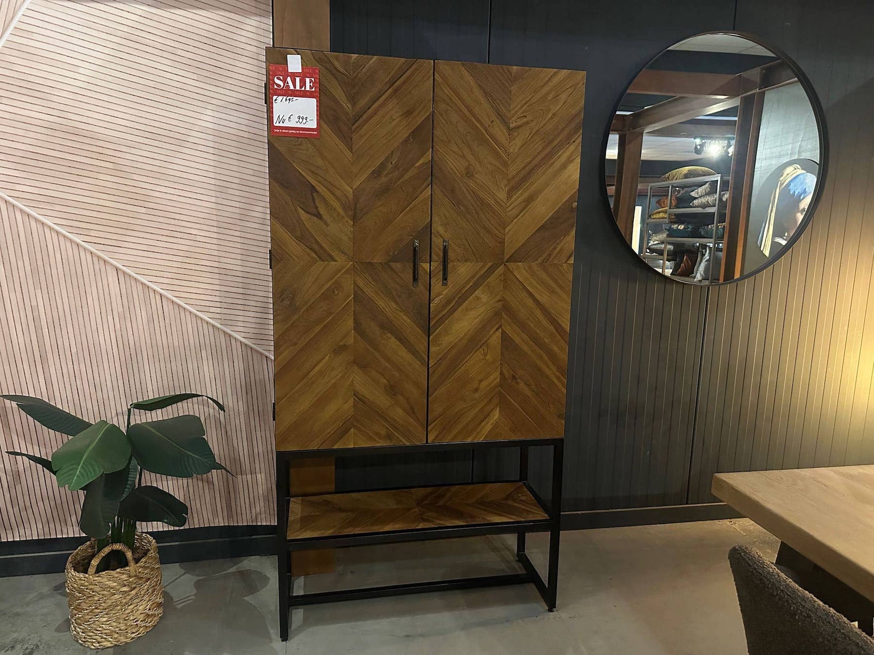 Teak kabinet, 200x105cm *SHOWMODEL*
